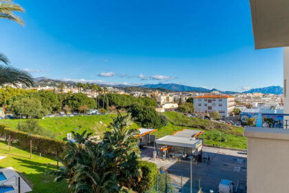 12637434384d0e0bbdabedfc8a49dfa0 - 32