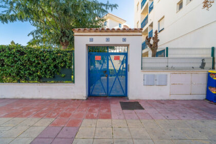 12637434384d0e0bbdabedfc8a49dfa0 - 71