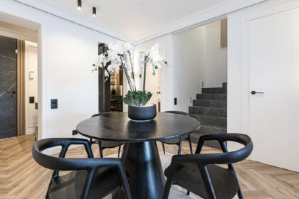 127493ef73fe564bf7aa2613527b74c0 - 13