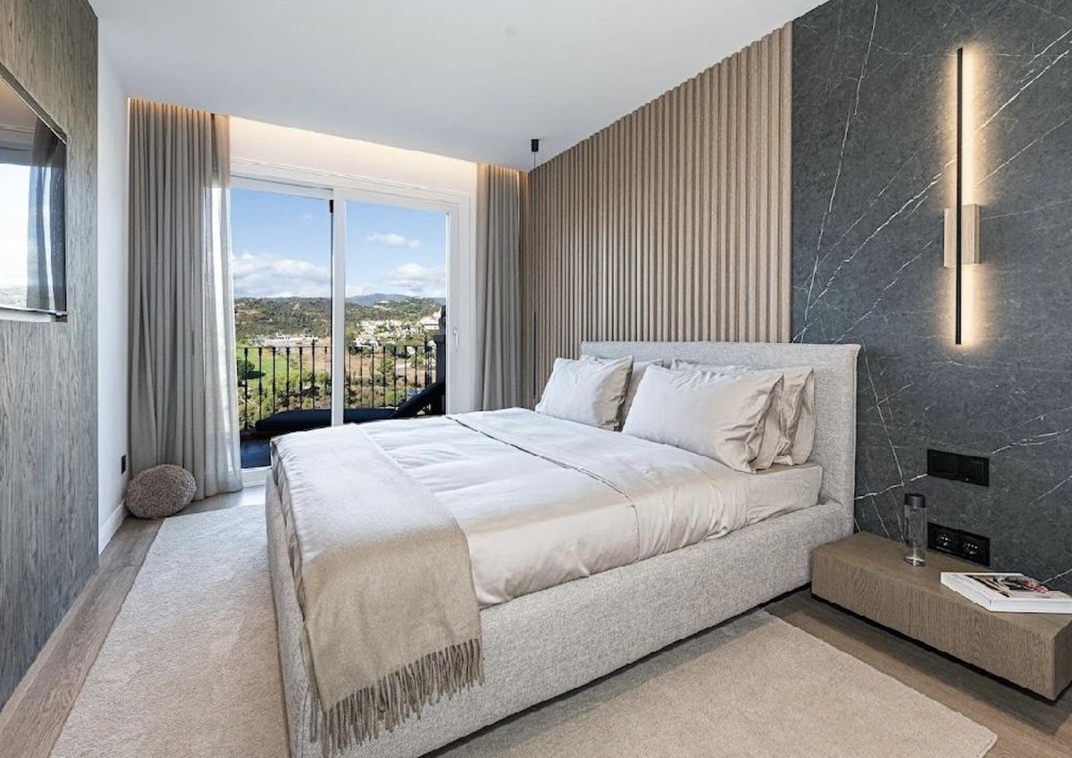 127493ef73fe564bf7aa2613527b74c0 - 33