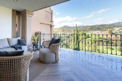 127493ef73fe564bf7aa2613527b74c0 - 40