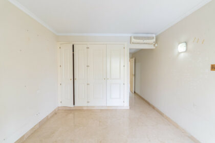 12b1b8a4d610435049aa5b004dc17656 - 18