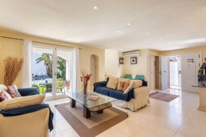 12c0a6387fa8a491169e1b043327ebf7 - 3