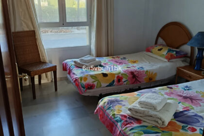 12ce04b7bbae64eb78100f156e9dd232 - 10