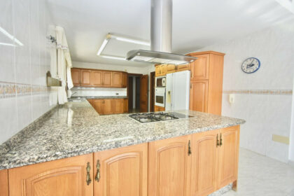 13c4e8f75810596ee2891a6db9e32c59 - 18