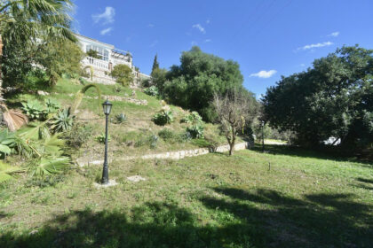 13c4e8f75810596ee2891a6db9e32c59 - 36