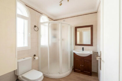 14192bca16d7a828bbdc81c87b7f906c - 22