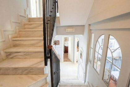 14192bca16d7a828bbdc81c87b7f906c - 24