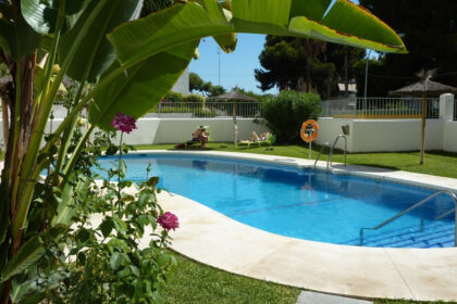 14ff7b8be9703f3863e60af3cbf99796 - 1