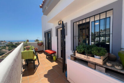 157fd1f974a02f5d2c96190f7d521316 - 19