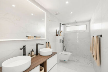 15bb2a4be7146481b8b1b557f07b1c4f - 22