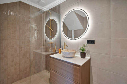 15bf6c08b74869964cd9b4da9a0ce230 - 34