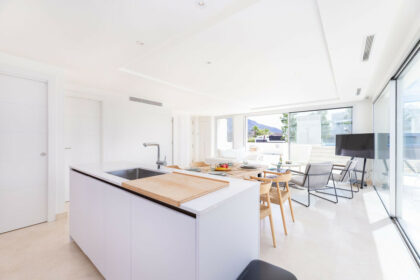 167874d9941ed94086c6b0040418939b - 17