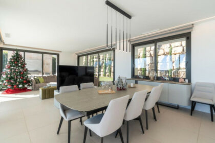 171916bed9a00c9b716cb86690fbd75f - 11