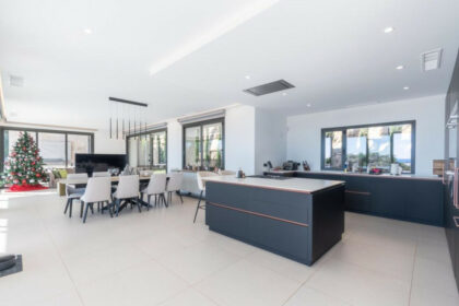 171916bed9a00c9b716cb86690fbd75f - 14