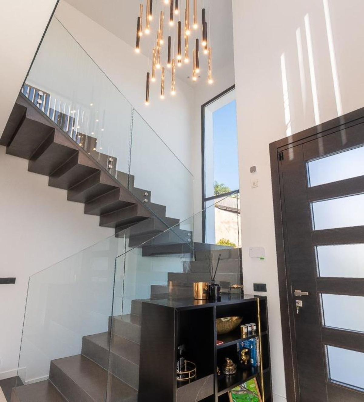 171916bed9a00c9b716cb86690fbd75f - 17