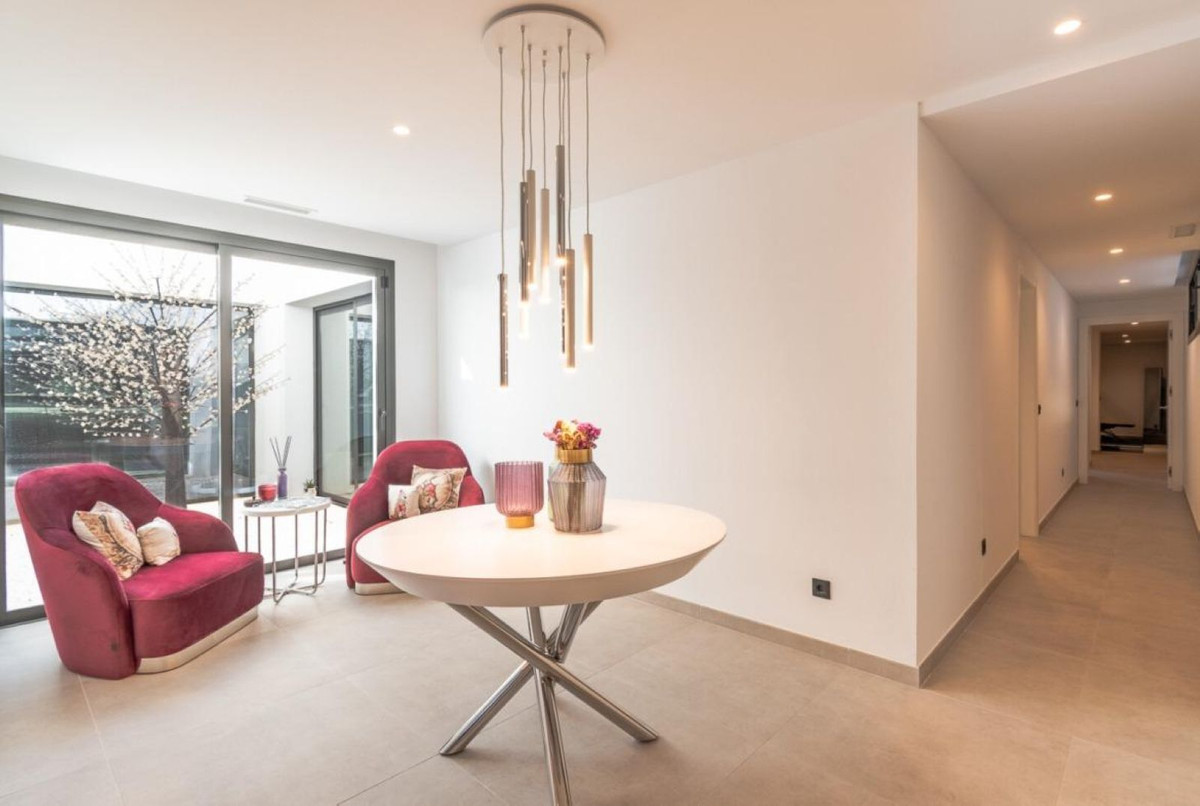 171916bed9a00c9b716cb86690fbd75f - 21