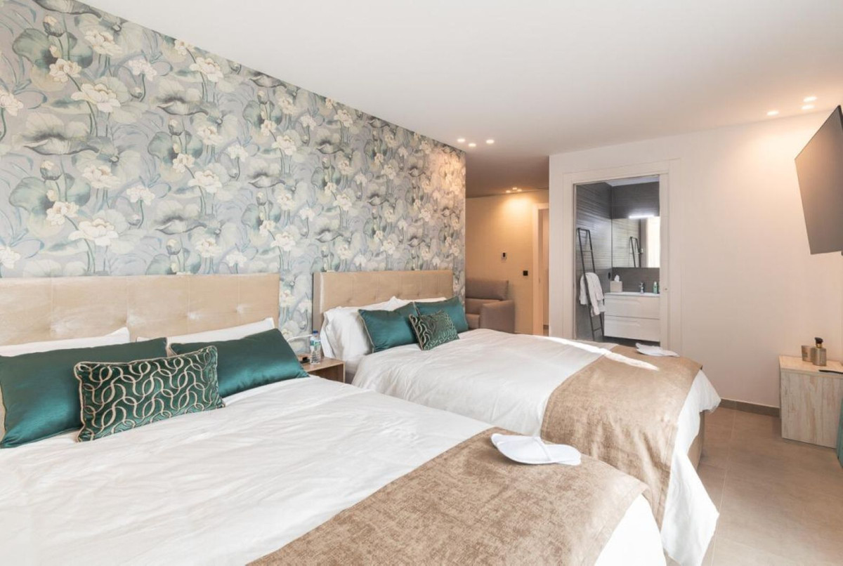 171916bed9a00c9b716cb86690fbd75f - 29