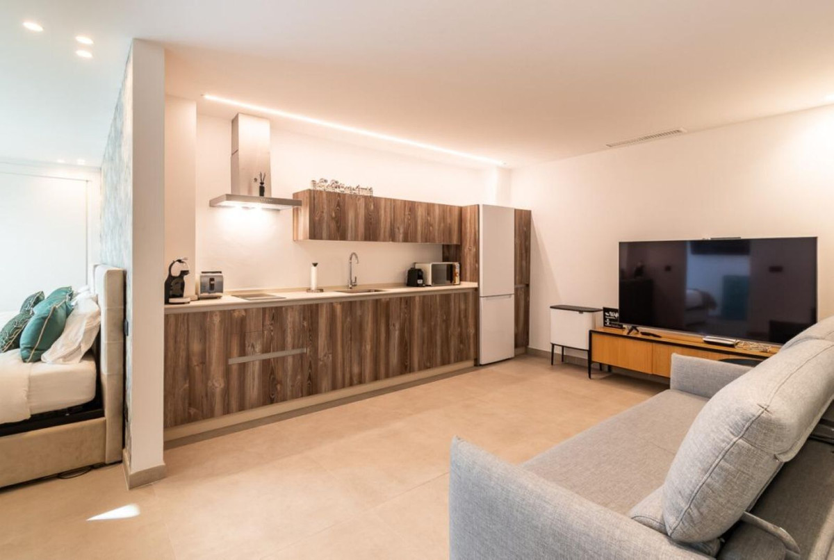 171916bed9a00c9b716cb86690fbd75f - 36