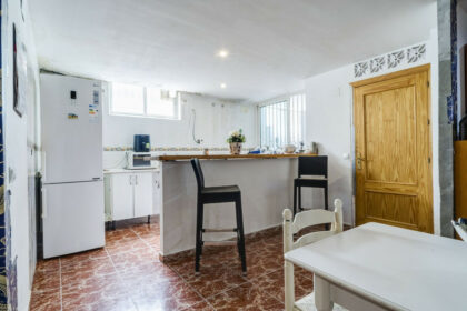 175f1edfbc424bb85dd1a4e40a955911 - 19