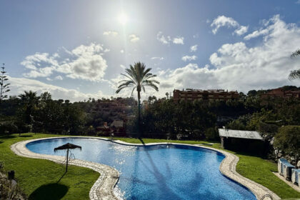 181fd25f0f44c6cac8716881fcdb9f68 - 1