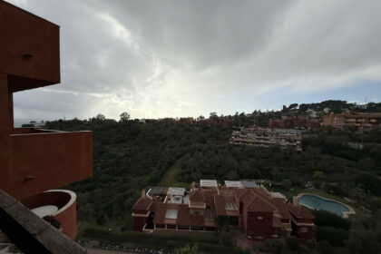 181fd25f0f44c6cac8716881fcdb9f68 - 17