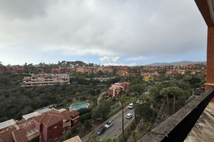 181fd25f0f44c6cac8716881fcdb9f68 - 27