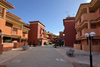 181fd25f0f44c6cac8716881fcdb9f68 - 3