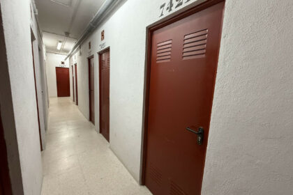 181fd25f0f44c6cac8716881fcdb9f68 - 33