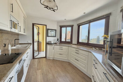 18903e051a55a0369b9db805b57301a1 - 11