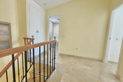 18903e051a55a0369b9db805b57301a1 - 19