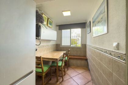 19176be6d02182f9468fdae34fc5f3fd - 14