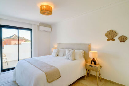 1a73a594e3579f55d783664f73170074 - 11