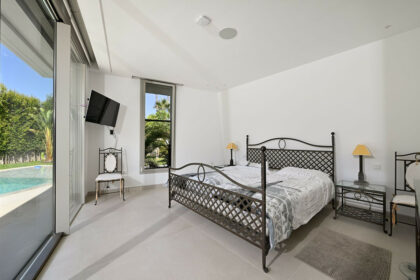 1a76b212583184f4cf8287054010d246 - 29