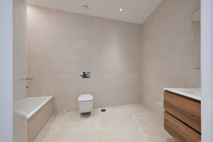 1a76b212583184f4cf8287054010d246 - 41