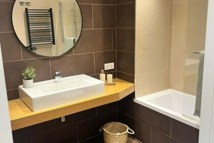 1a9e33178464805ce2e04bfdbfaaae47 - 14