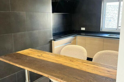 1a9e33178464805ce2e04bfdbfaaae47 - 24