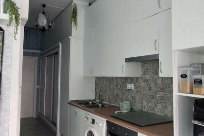 1b1f4d73a3062188663768be4389acea - 11