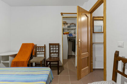 1b1f8fbc40bc7d4cd0a5934fc371b75e - 11