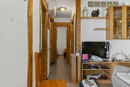 1b1f8fbc40bc7d4cd0a5934fc371b75e - 19