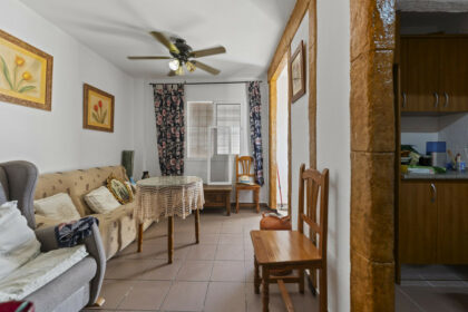 1b1f8fbc40bc7d4cd0a5934fc371b75e - 20