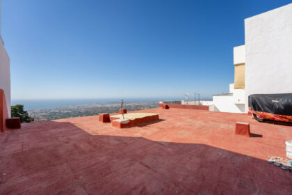 1b1f8fbc40bc7d4cd0a5934fc371b75e - 21