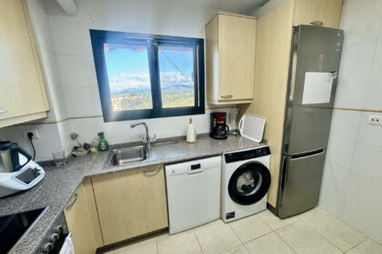 1b7efbb84262a9565a38c17a0727de45 - 11