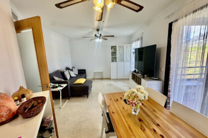 1b7efbb84262a9565a38c17a0727de45 - 15