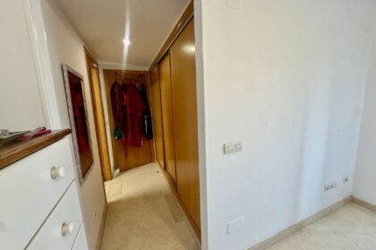 1b7efbb84262a9565a38c17a0727de45 - 25