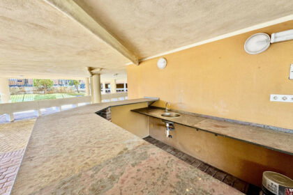 1b7efbb84262a9565a38c17a0727de45 - 44