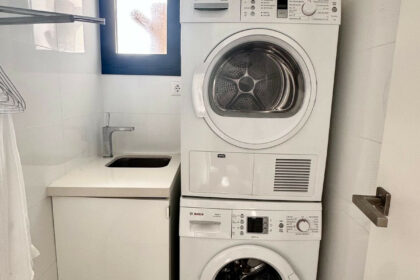 1c40ff1854e09bc05df6e3b00331ec9d - 13