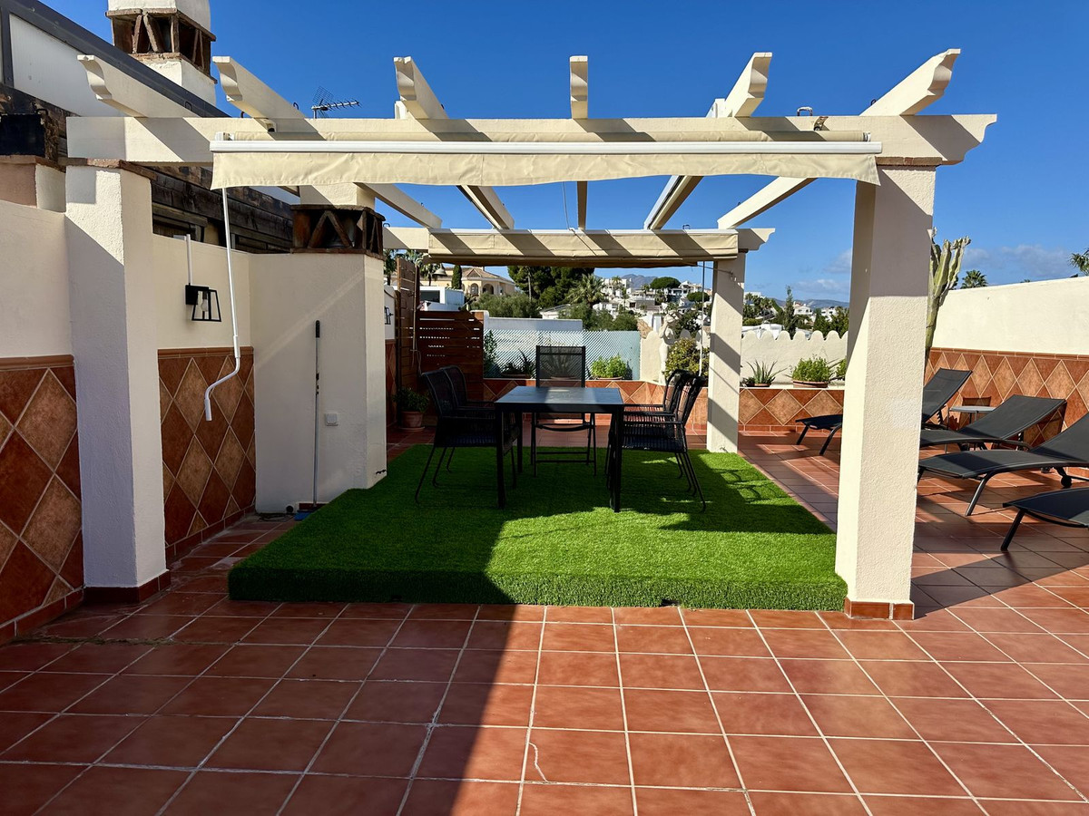 1c4bdd3185292e5730c6c4d8e028775d - 33