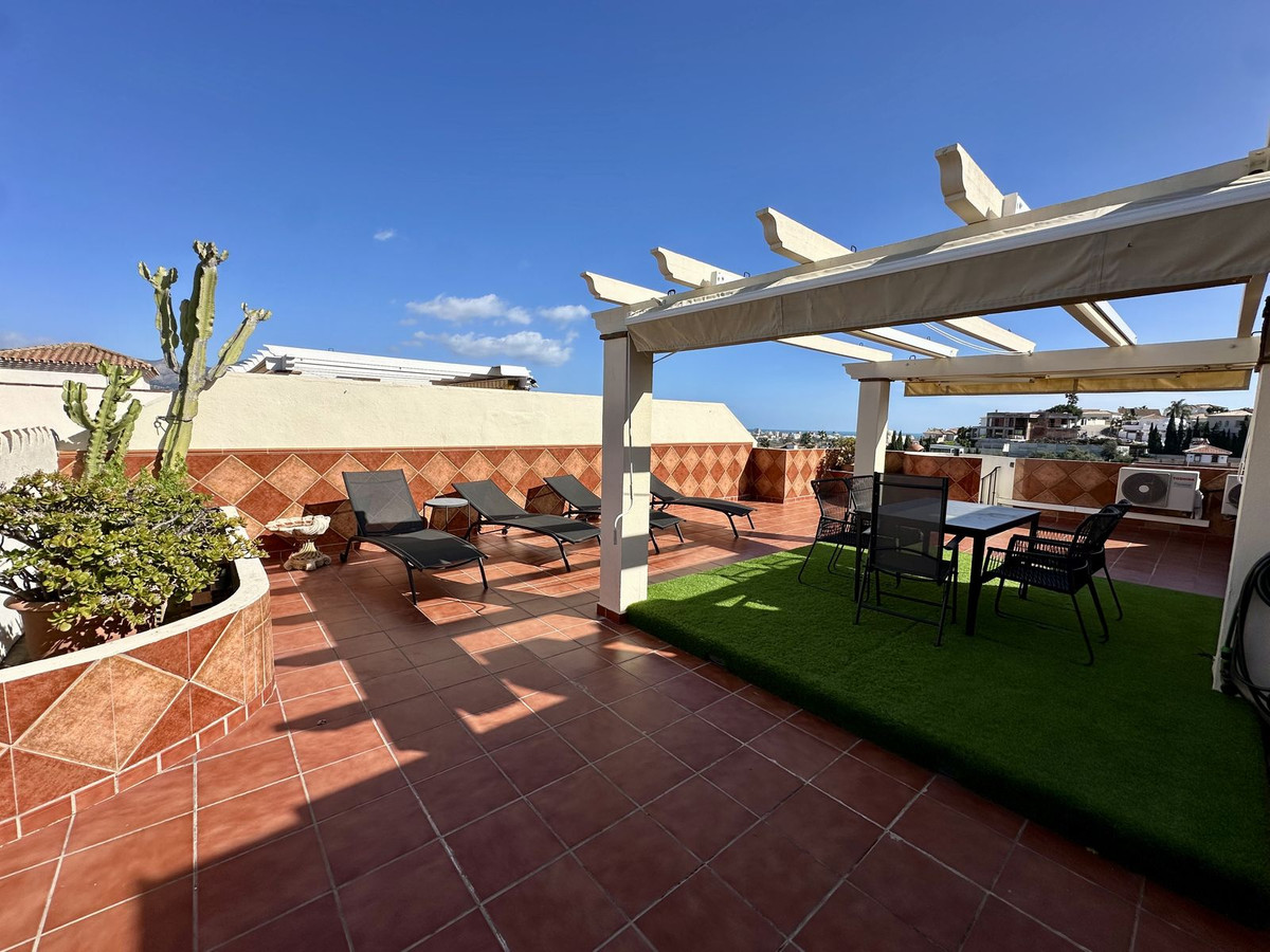 1c4bdd3185292e5730c6c4d8e028775d - 39