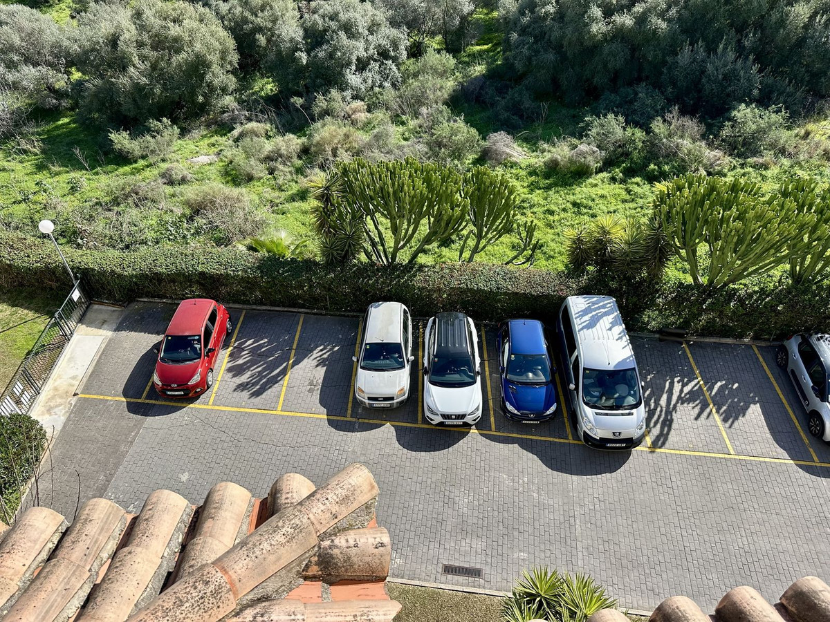 1c4bdd3185292e5730c6c4d8e028775d - 40